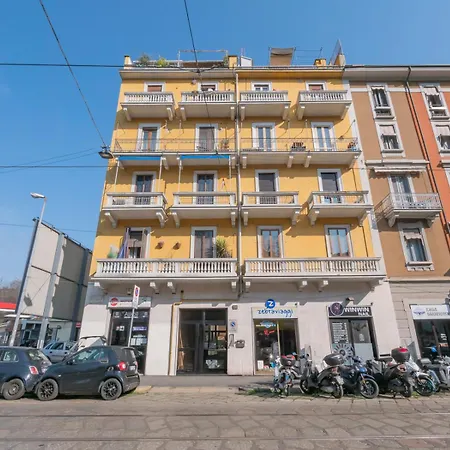 Daire De Angeli San Siro Penthouse With Terraces Milano
