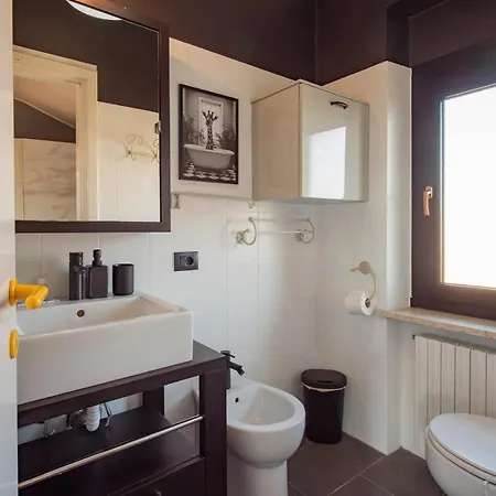 De Angeli San Siro Penthouse With Terraces