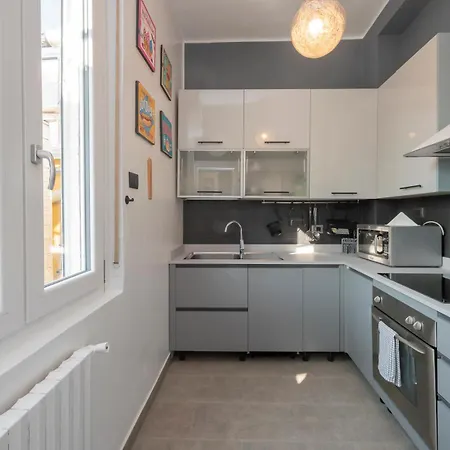 Daire De Angeli San Siro Penthouse With Terraces *